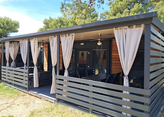 Апартаменты Mobile Homes Paun